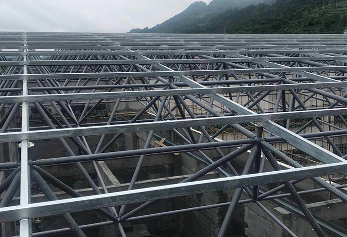 樟树仁怀冠英学校艺体楼网架